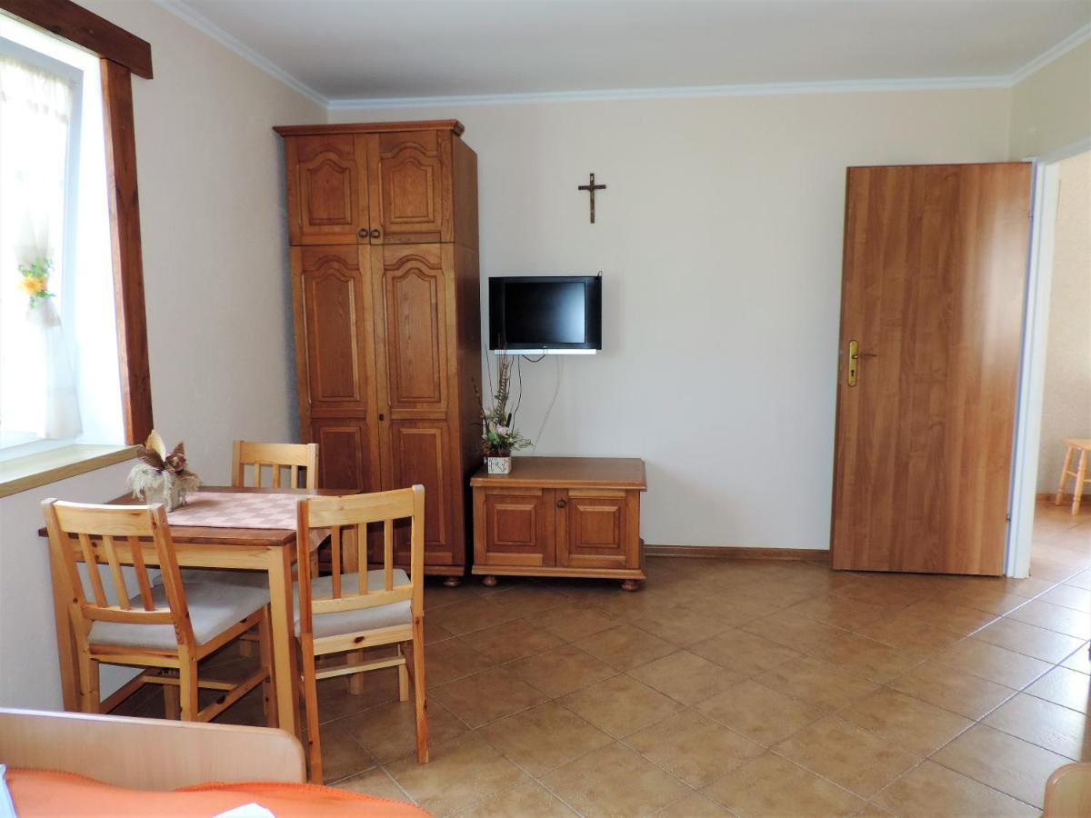 Jacek I Agatka Guest House Ustka Exterior photo