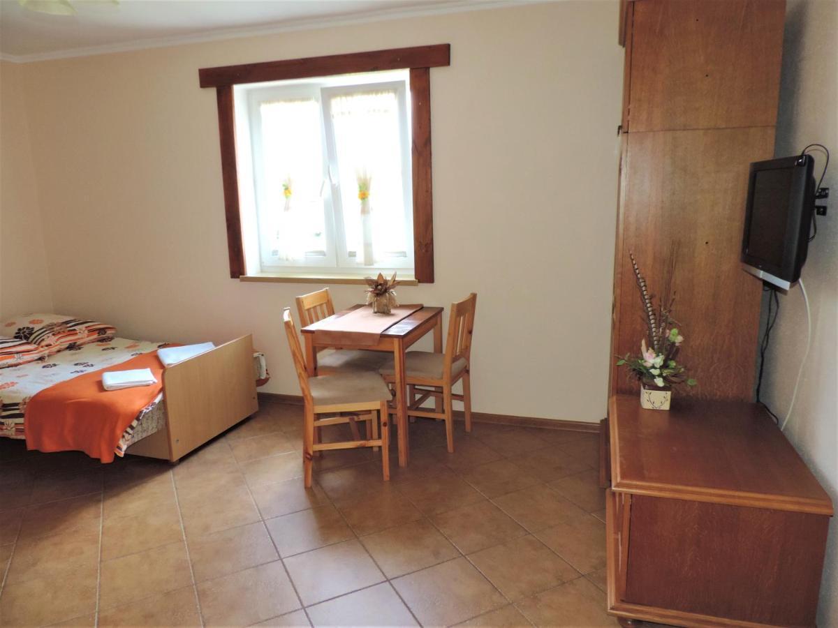 Jacek I Agatka Guest House Ustka Exterior photo